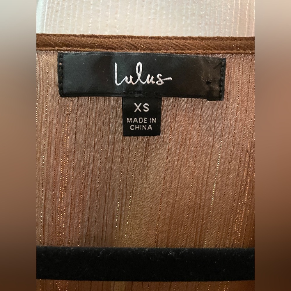 NWOT Lulu’s long sleeve top XS - Picture 5 of 5